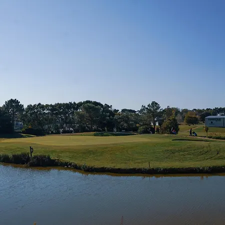 Joli Vue Golf - Le Club - 4 Personnes Apartmán